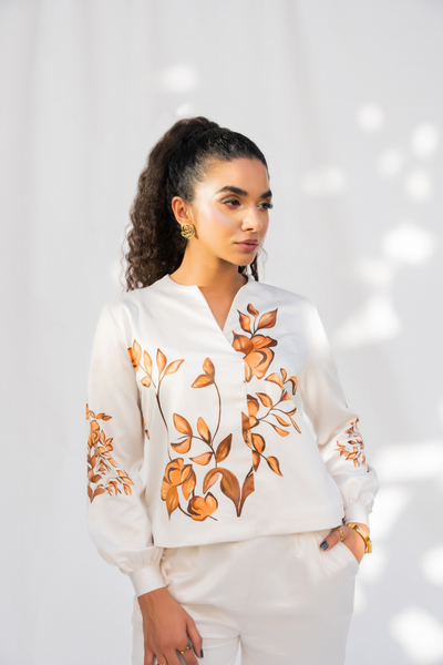 Meet Floruna: where floral meets celestial.