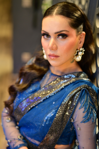 Nebula Glam Sari